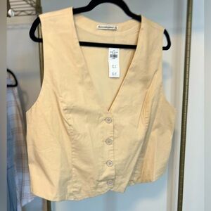 Abercrombie Tan Cropped Vest (XL)